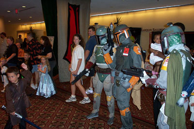 			<B>Young Jedi and Boba Fett x3</B>
 from Star Wars